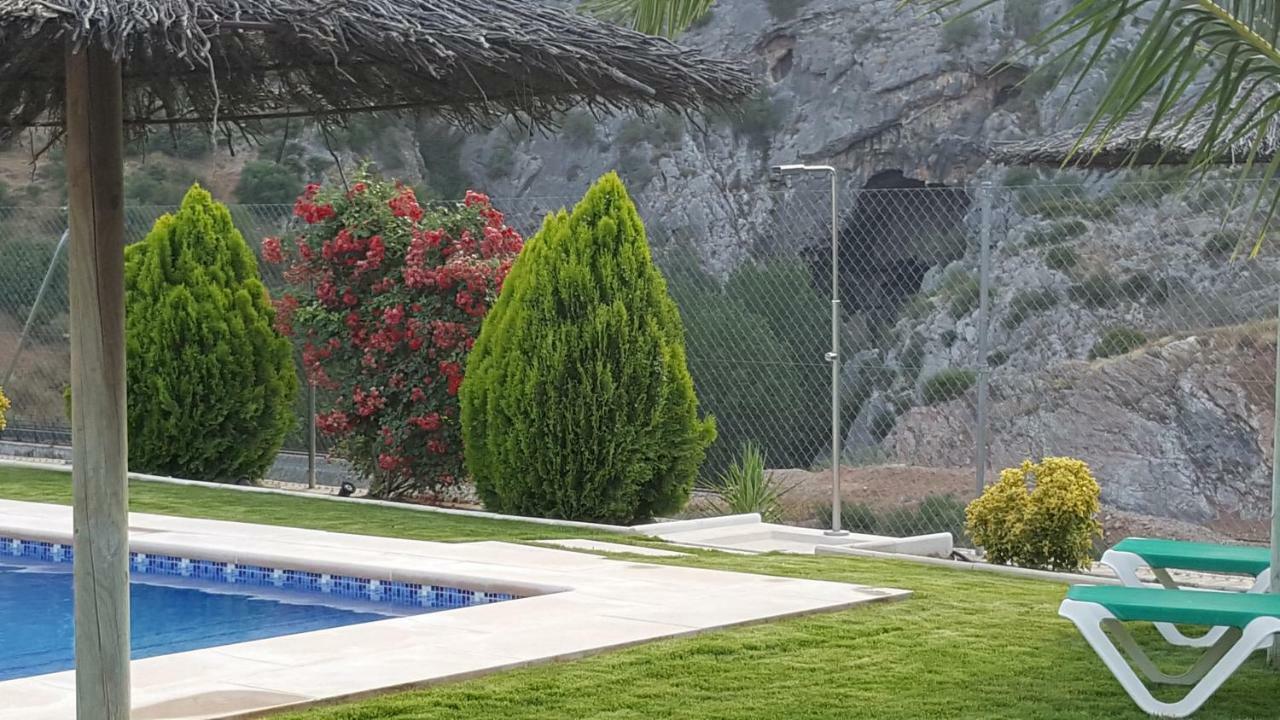 Casitas Cueva Del Gato Villa Benaoján Екстериор снимка